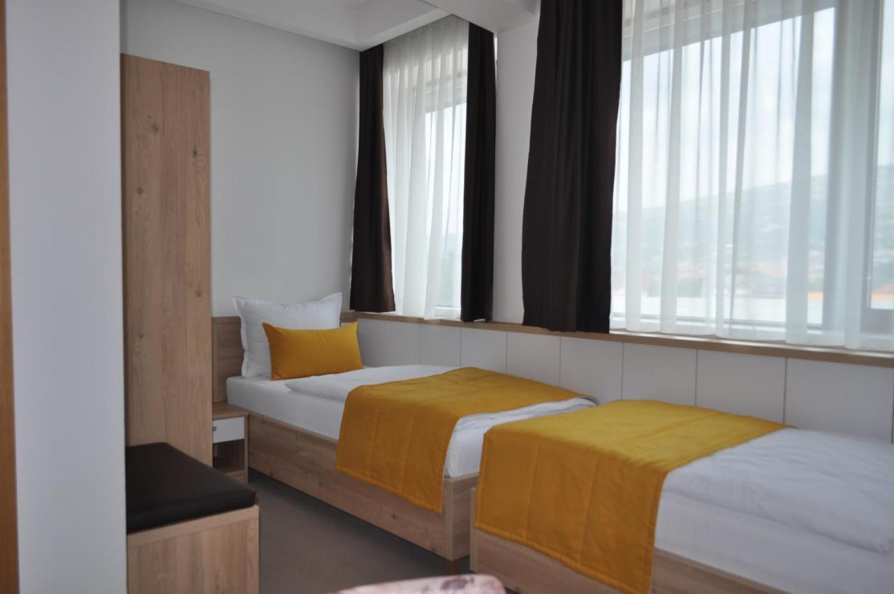 Hotel Novitas Livno Zewnętrze zdjęcie