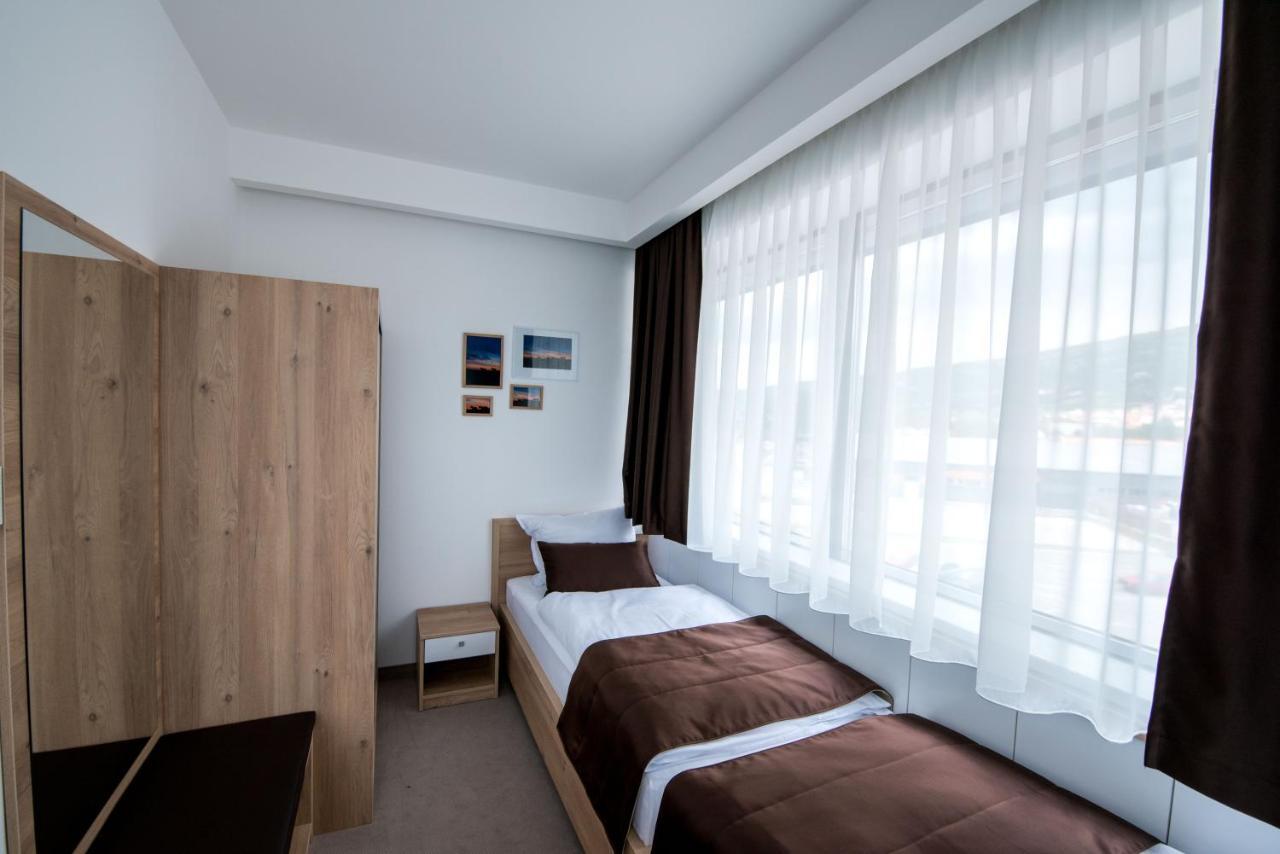 Hotel Novitas Livno Zewnętrze zdjęcie